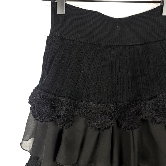 3/$25 Knitted & Knotted Ruffle Skirt | S - Picture 2 of 5